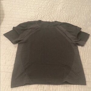 Lululemon Short Sleeve Tee
